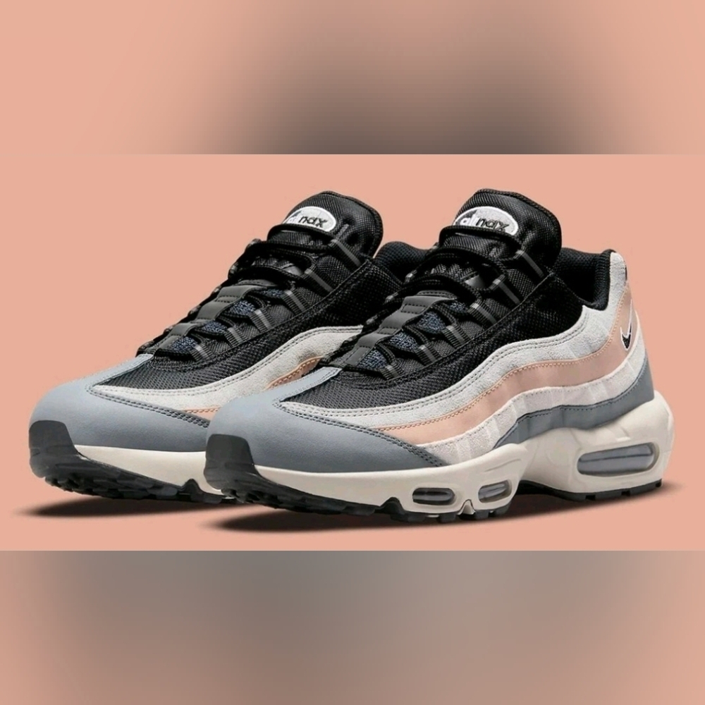 Nike Air Max 95 Black Gray Sneakers